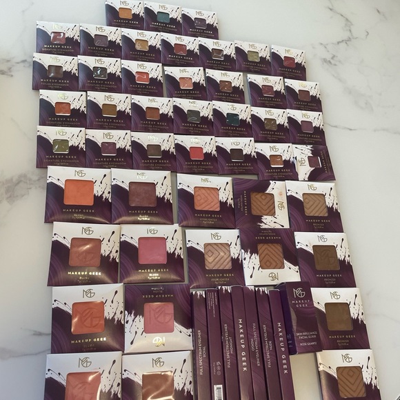 A collection of makeup geek (read description) - Picture 9 of 10